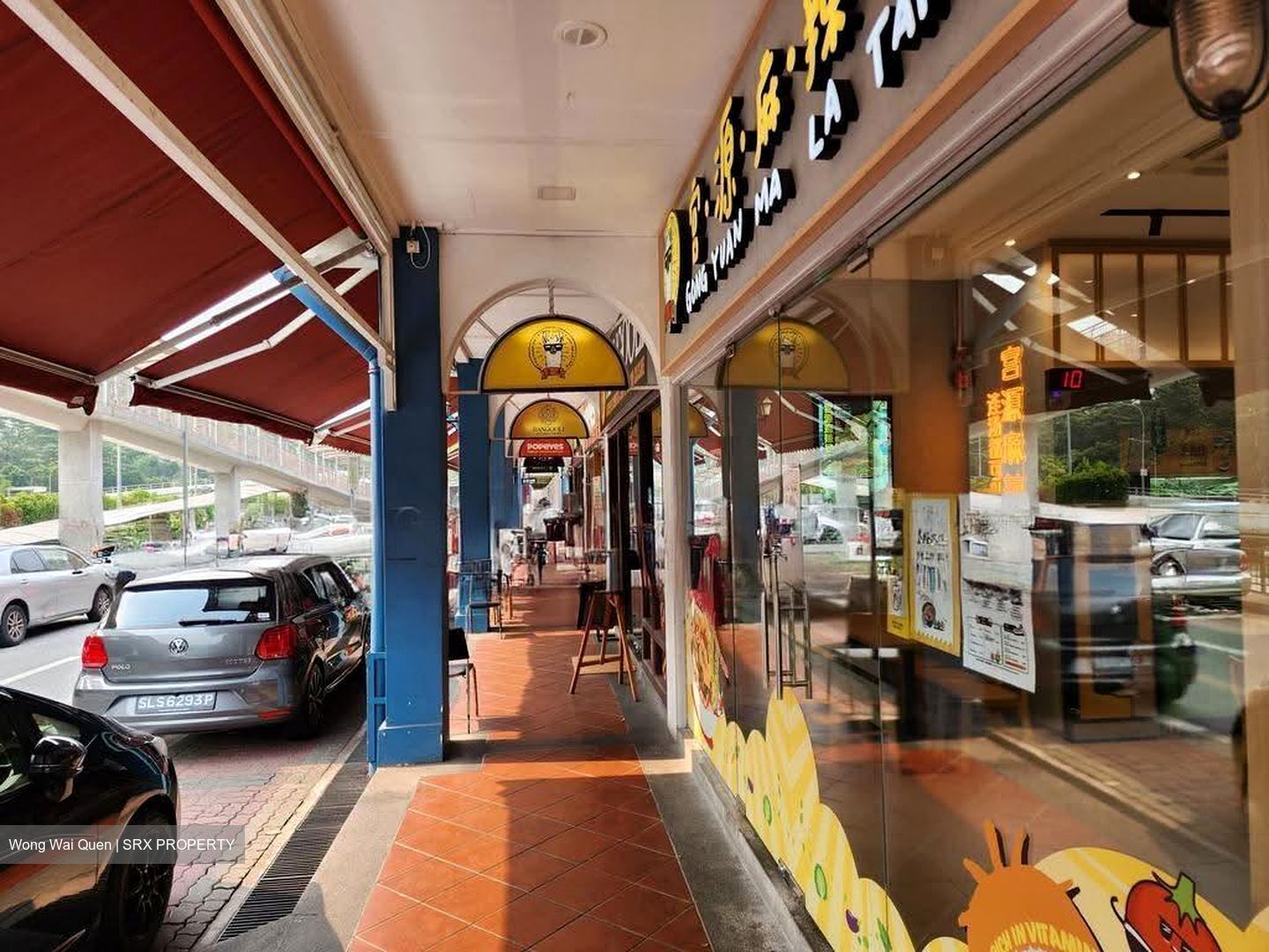 THE RAIL MALL (D23), Retail #639393281